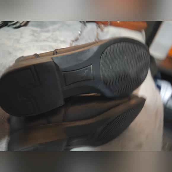 Women's Black Leather Front-Zip Ankle Booties EQUESTRAIN - Picture 6 of 7